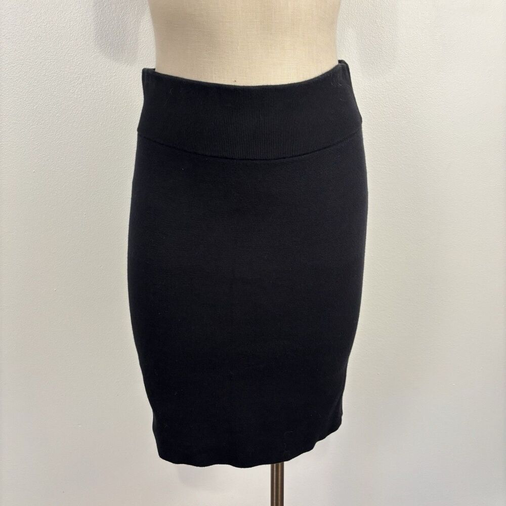 EXPRESS Women's Medium Black Body Contour Sweater Knit Midi Pencil Skirt